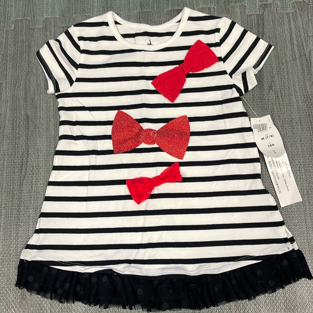 Disney Minnie Mouse Short Sleeve Top with Bow Details - Girls Size M
